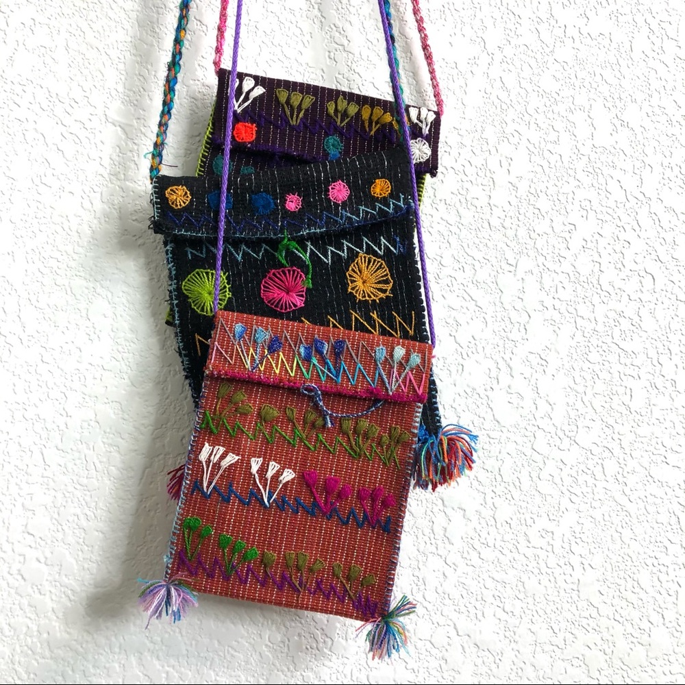 Costume Baldor Mexican Handmade Embroidered Floral Cross Body Bag - Picture 6 of 10